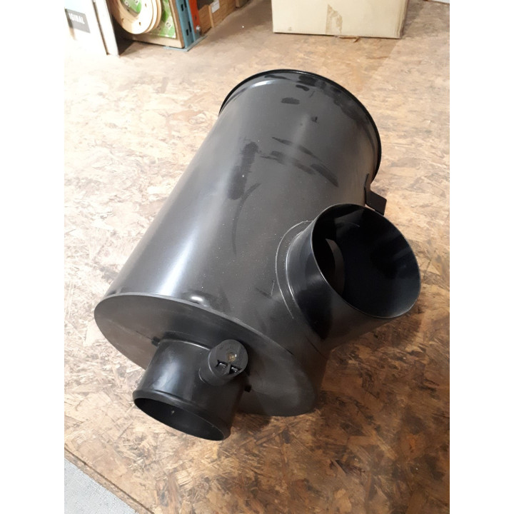 RENAULT LUCHTFILTERHOUDER ARES 700 - 800