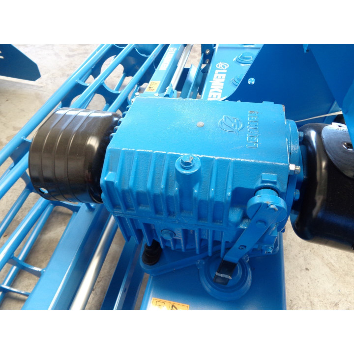 LEMKEN ZIRKON 12/300