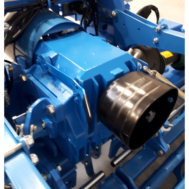 LEMKEN ZIRKON 12/600 K