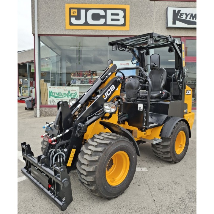JCB 403 AGRI PLUS