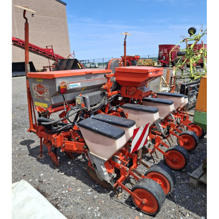 KUHN PLANTER II 6 RANGS