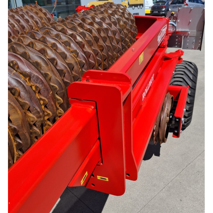 QUIVOGNE ROLLMOT 830 - 8,30 M