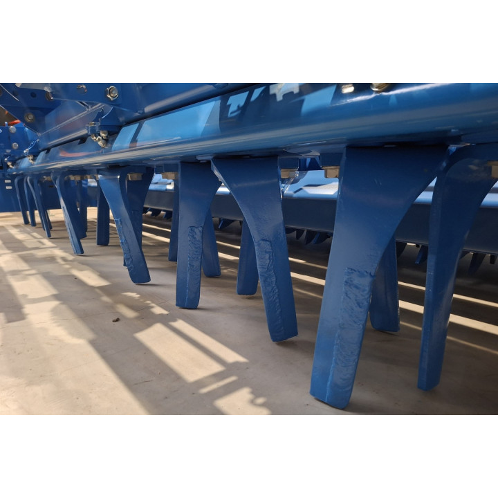 LEMKEN ZIRKON 12/300