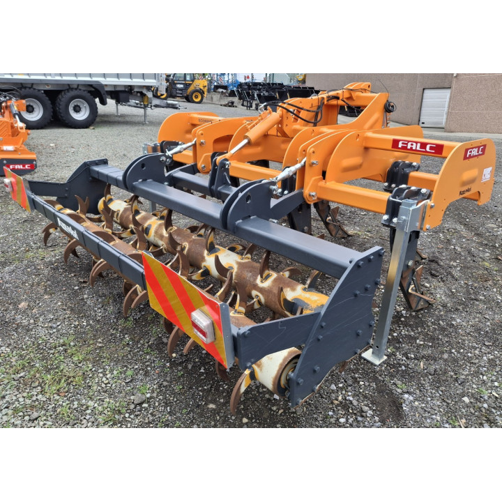 FALC SCORPION 3000