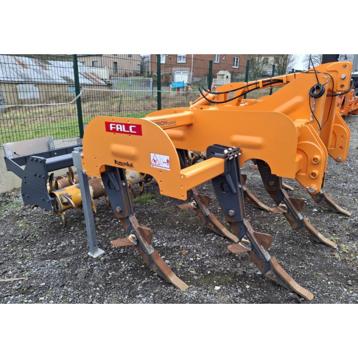 FALC SCORPION 3000