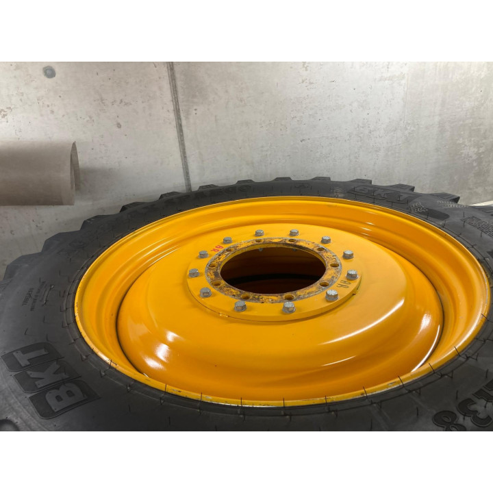 BKT 380/85R38 - JCB FASTRAC 4000