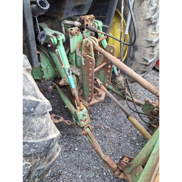 JOHN DEERE 3350 + AMAZONE