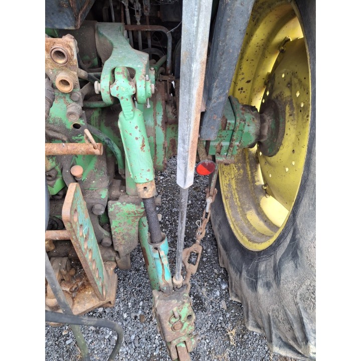 JOHN DEERE 3350 + AMAZONE