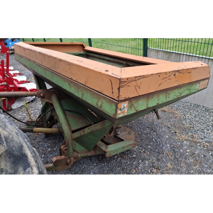 JOHN DEERE 3350 + AMAZONE