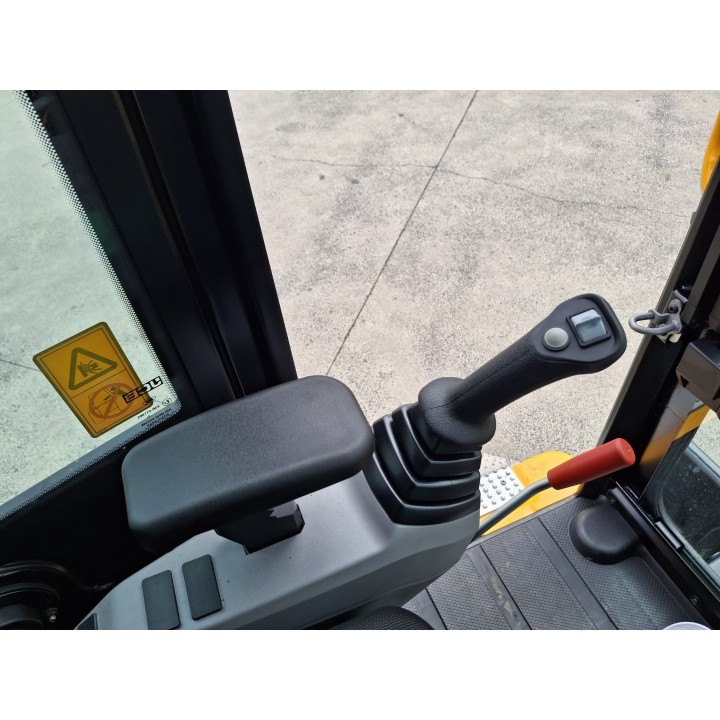 JCB 25 Z-1 PRO