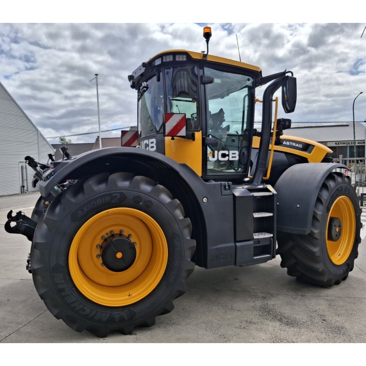 JCB FASTRAC 6300 ICON