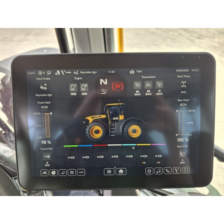JCB FASTRAC 6300 ICON