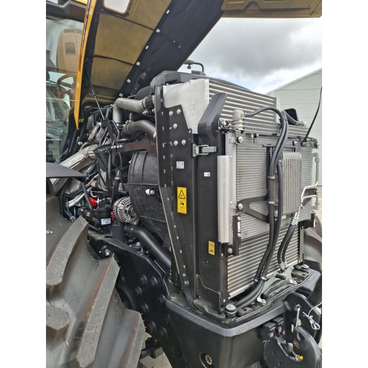 JCB FASTRAC 6300 ICON