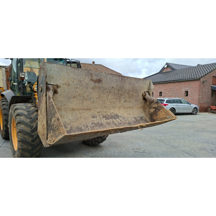 JCB BAK 4 IN 1