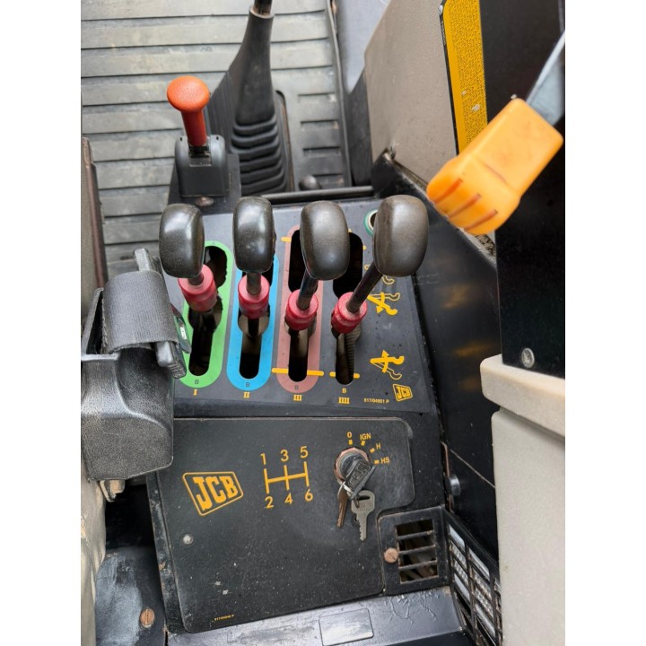 JCB FASTRAC 2150