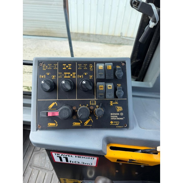 JCB FASTRAC 3185