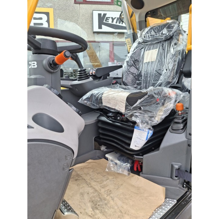 JCB 560-80 INDUSTRY PRO S5