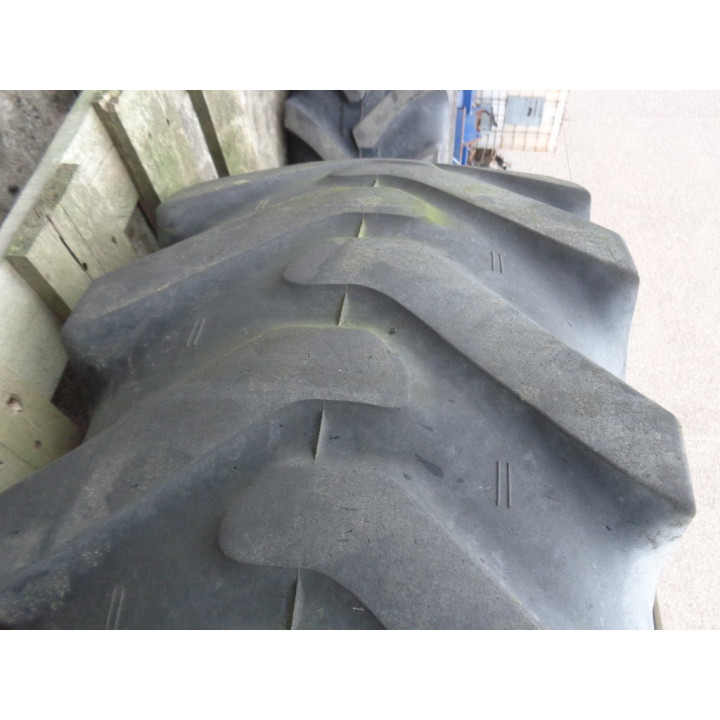 BRIDGESTONE 15.5/70-18